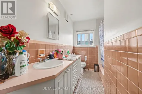 294 Donald Street Ottawa ON K1K 1M7