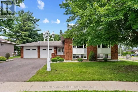 599 Hillside Avenue Pembroke ON K8A 8G4