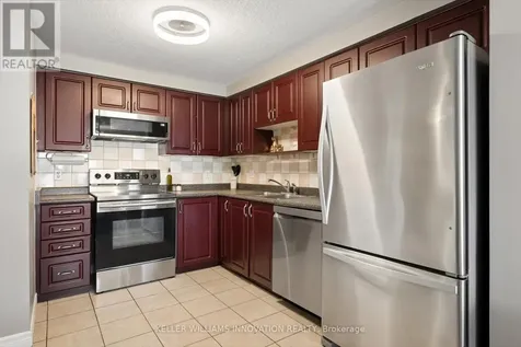 702 Activa Avenue Kitchener ON N2E 4E1