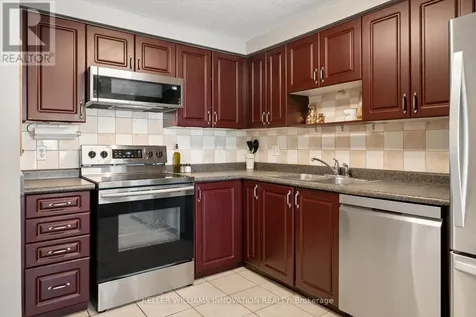 702 Activa Avenue Kitchener ON N2E 4E1