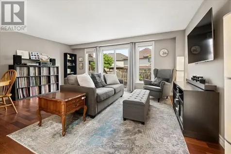 702 Activa Avenue Kitchener ON N2E 4E1