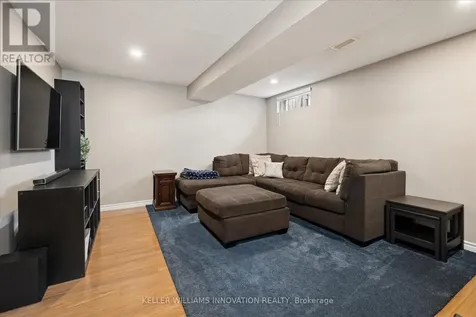 702 Activa Avenue Kitchener ON N2E 4E1