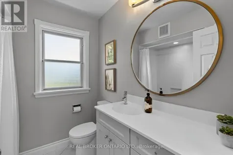 13 Borland Street West Orillia ON L3V 3R3