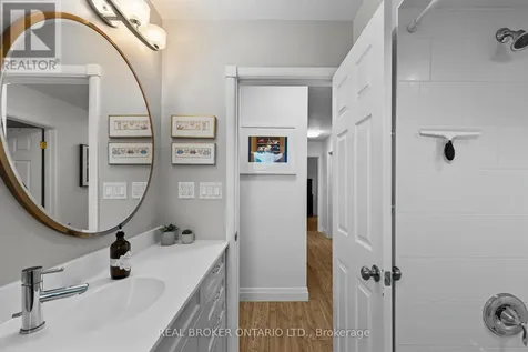 13 Borland Street West Orillia ON L3V 3R3