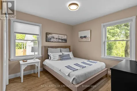 13 Borland Street West Orillia ON L3V 3R3