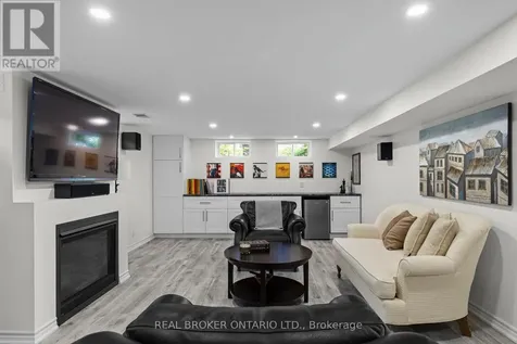 13 Borland Street West Orillia ON L3V 3R3