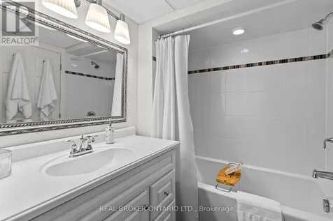 13 Borland Street West Orillia ON L3V 3R3