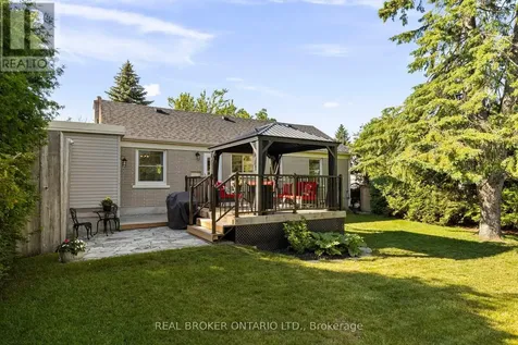 13 Borland Street West Orillia ON L3V 3R3