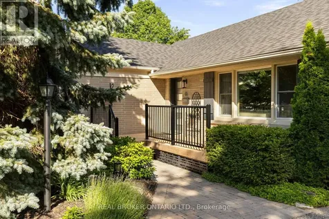 13 Borland Street West Orillia ON L3V 3R3
