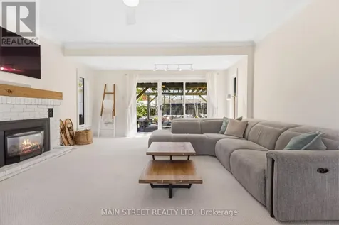 162 Maple Street Uxbridge ON L9P 1B2