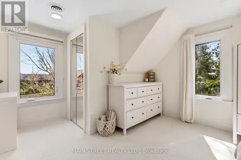 162 Maple Street Uxbridge ON L9P 1B2