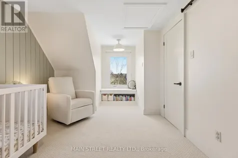 162 Maple Street Uxbridge ON L9P 1B2