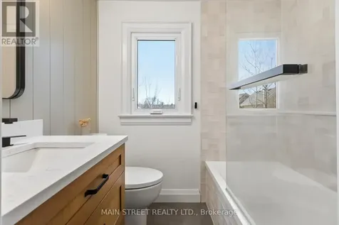 162 Maple Street Uxbridge ON L9P 1B2