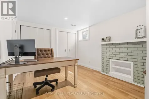 162 Maple Street Uxbridge ON L9P 1B2