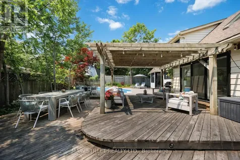 162 Maple Street Uxbridge ON L9P 1B2
