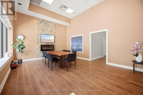 16 Sims Crescent Richmond Hill (beaver Creek Business Park) ON L4B 2P1