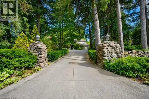 5052 Lakeshore Road Burlington ON L7L 1B9