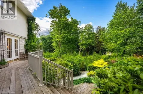 5052 Lakeshore Road Burlington ON L7L 1B9