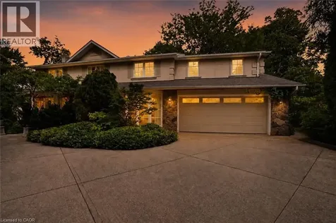 5052 Lakeshore Road Burlington ON L7L 1B9