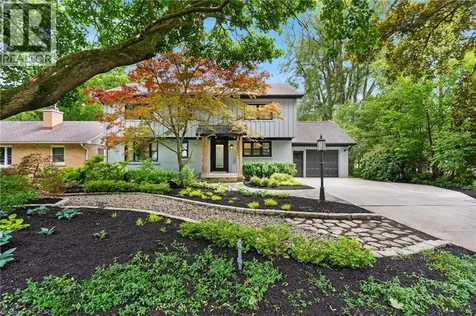 203 Forsyth Drive Waterloo ON N2L 1A1