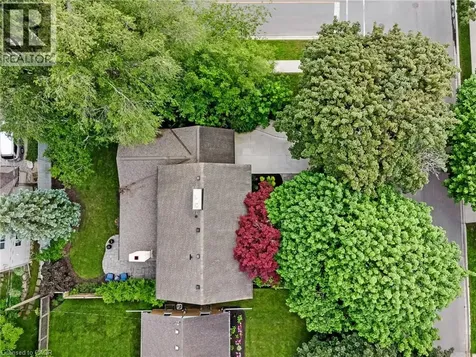 203 Forsyth Drive Waterloo ON N2L 1A1