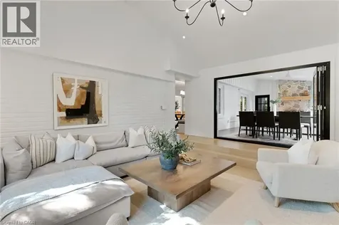 203 Forsyth Drive Waterloo ON N2L 1A1