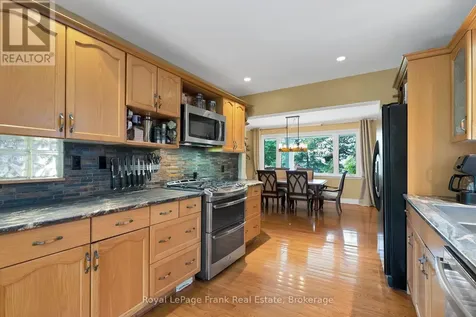 1731 Lane Street Pickering ON L1Y 1B6
