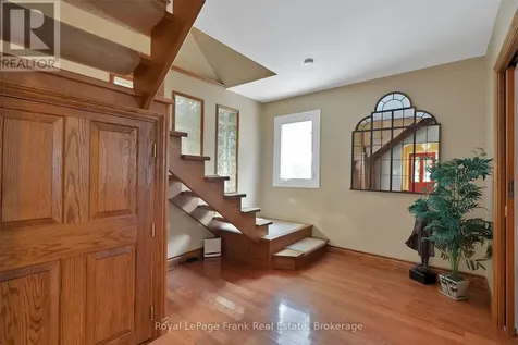 1731 Lane Street Pickering ON L1Y 1B6