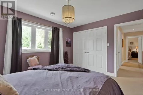 1731 Lane Street Pickering ON L1Y 1B6