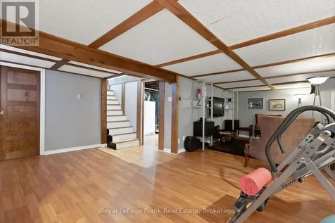 1731 Lane Street Pickering ON L1Y 1B6
