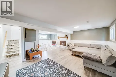 384 Amberly Crescent Tecumseh ON N8N 3M3