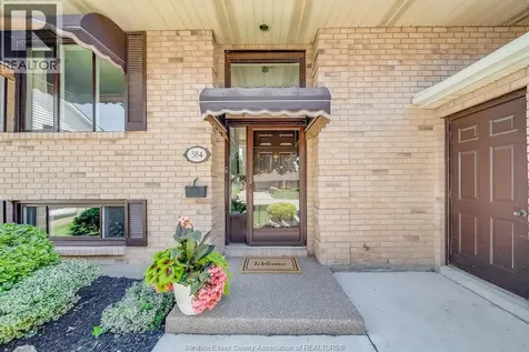 384 Amberly Crescent Tecumseh ON N8N 3M3