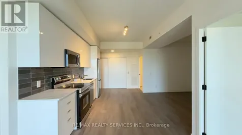 33 Erie Avenue Brantford ON N3S 2E7