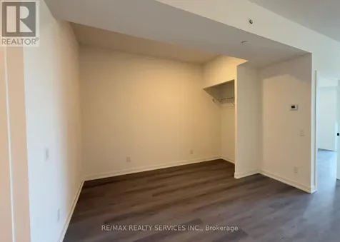33 Erie Avenue Brantford ON N3S 2E7