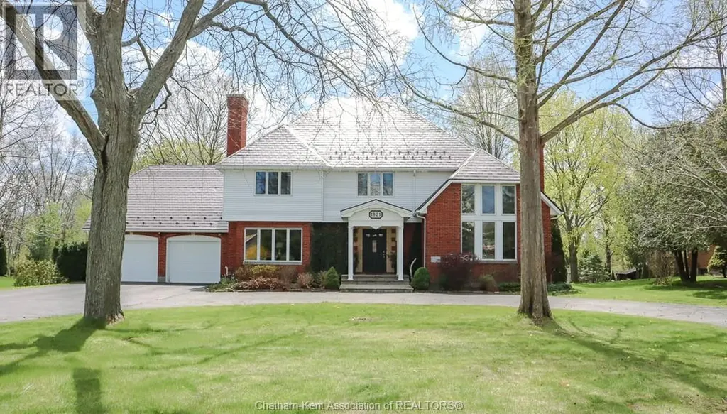 1821 Blackwell Road Sarnia ON N7T 7H4