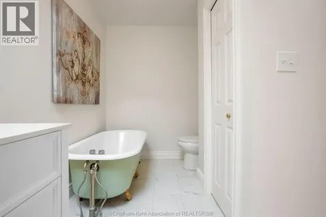 1821 Blackwell Road Sarnia ON N7T 7H4