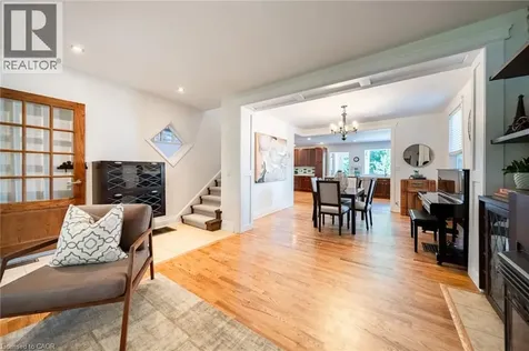 225 Oakmount Road Toronto ON M6P 3K3