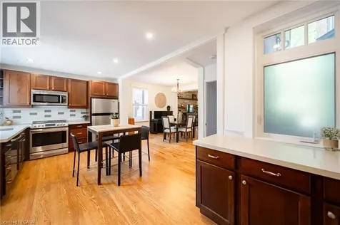 225 Oakmount Road Toronto ON M6P 3K3