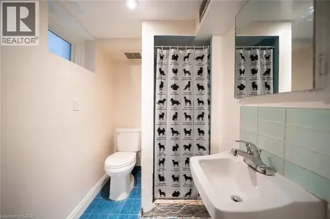 225 Oakmount Road Toronto ON M6P 3K3