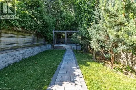 225 Oakmount Road Toronto ON M6P 3K3