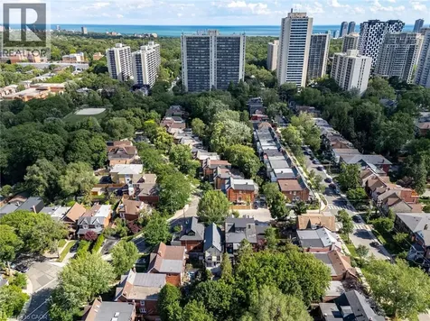 225 Oakmount Road Toronto ON M6P 3K3