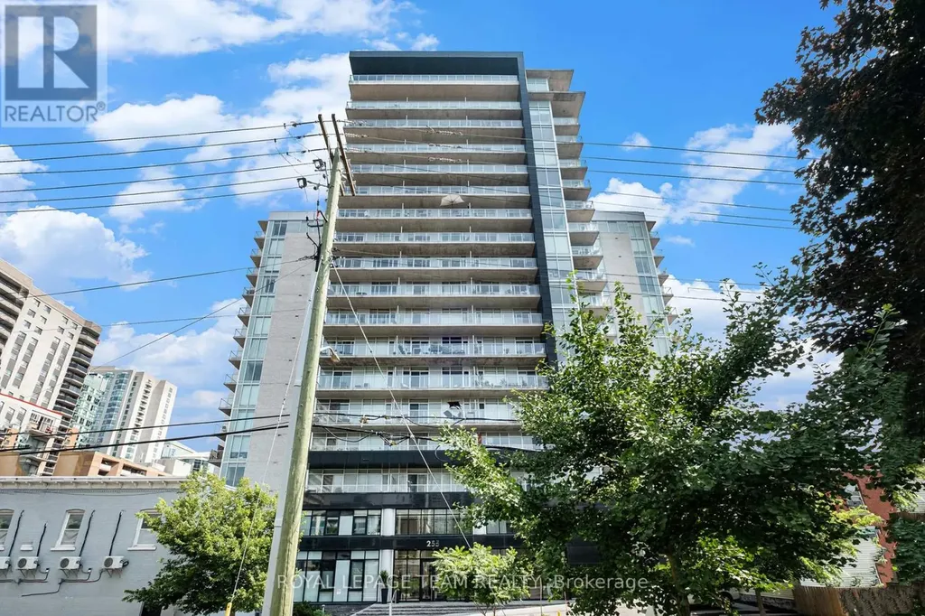 255 Bay Street Ottawa ON K1R 0C5