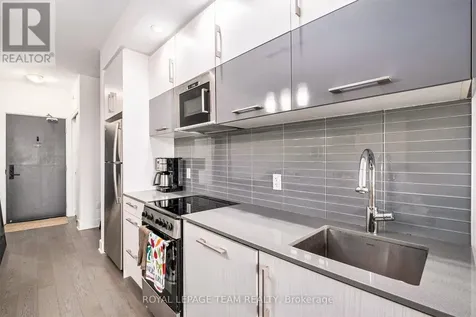 255 Bay Street Ottawa ON K1R 0C5