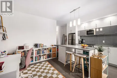 255 Bay Street Ottawa ON K1R 0C5