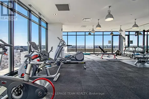 255 Bay Street Ottawa ON K1R 0C5