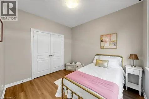18 Gateway Avenue West Lincoln ON L0R 2A0