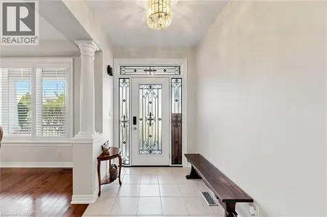 18 Gateway Avenue West Lincoln ON L0R 2A0