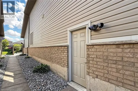 18 Gateway Avenue West Lincoln ON L0R 2A0
