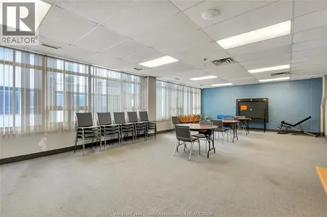 540 Ouellette Windsor ON N9A 1B7