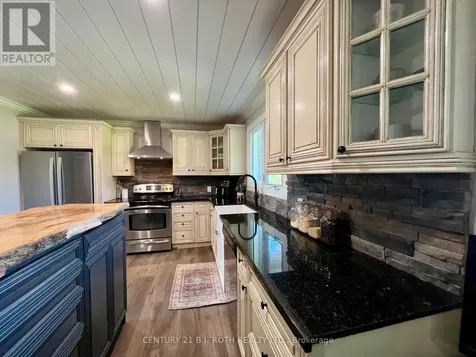 2266 Foxmead Road Oro-medonte ON L0K 1E0